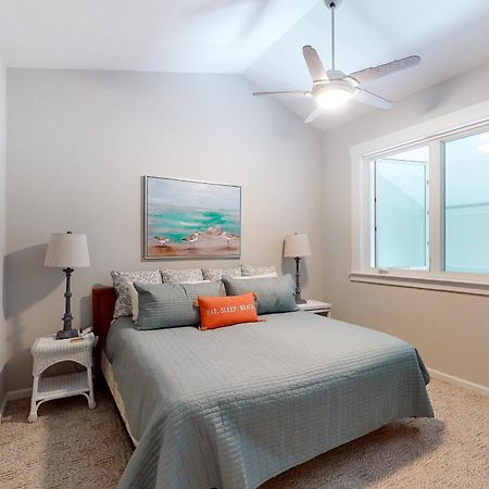 Beachwalk Pine Knoll Shores Zimmer foto